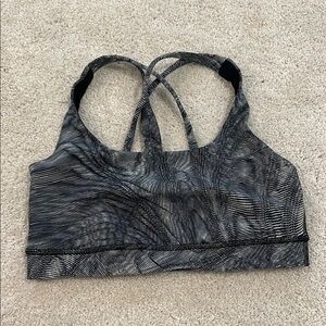 Lululemon sports bra